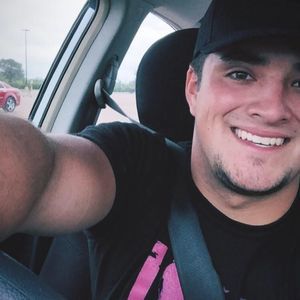 Meet your Posher, Ramiro